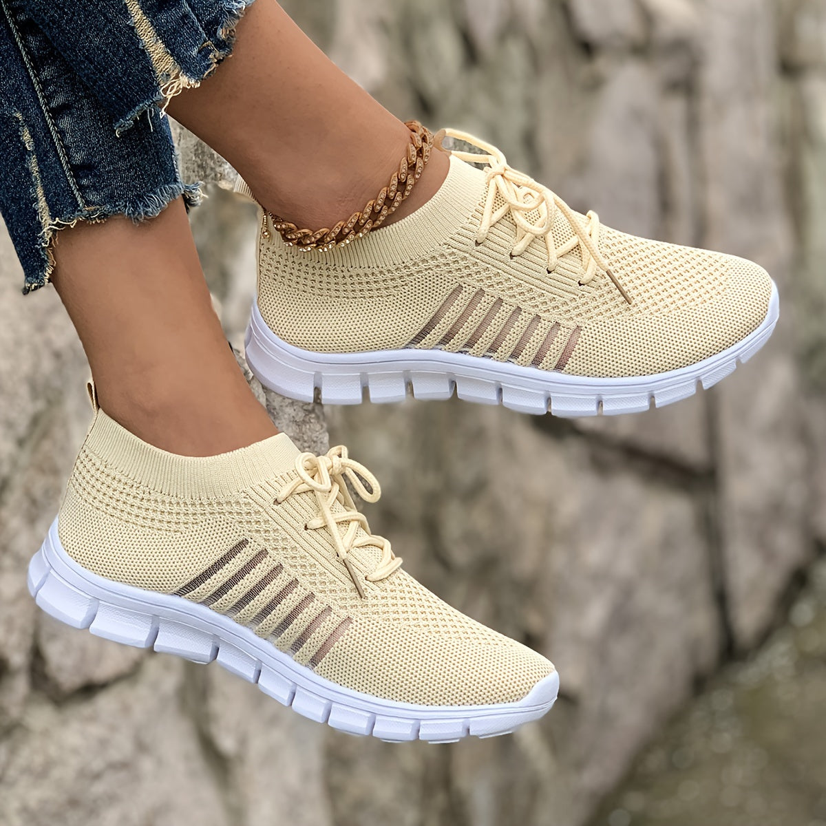 Women's Breathable Lightweight Knit Sneakers Low-Top Lace-Up Fabric Upper PU Sole Casual Running Footwear