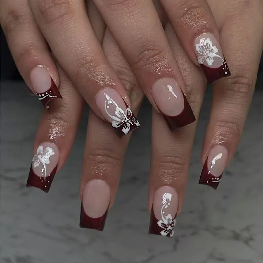 24Pcs Pink French Style Press on Nails with White Flower Print Short Square Head False Nails Simple Wearable Artificial Nails Art