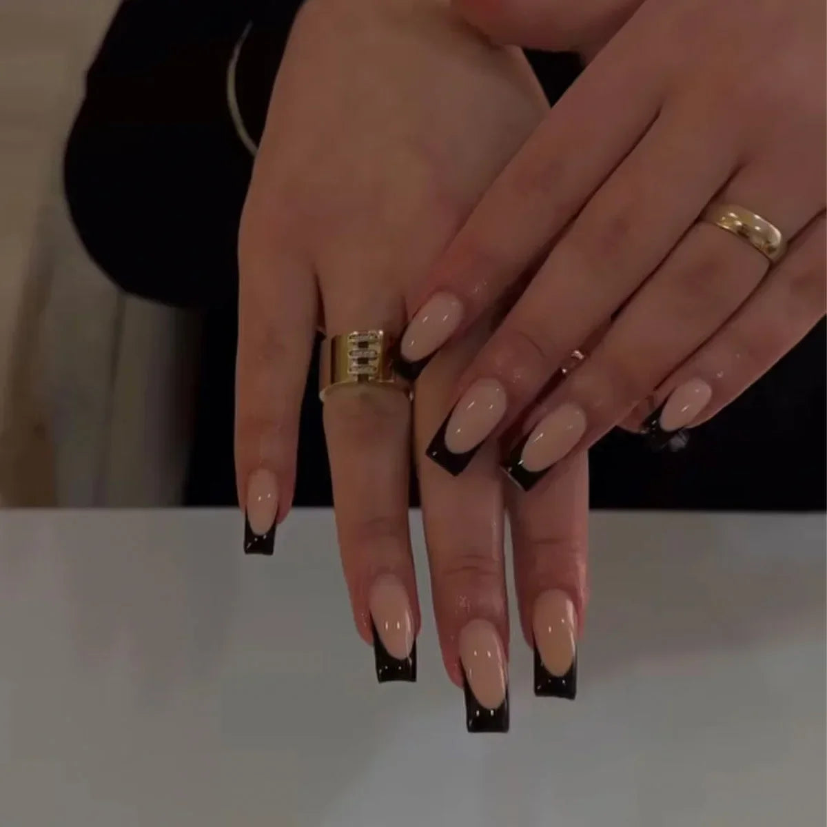 24Pcs Shimmery Long Coffin False Nails with Glue Ballerina Nail Design Sweet Fashion French Press on Acrylic Nails Manicure Tips