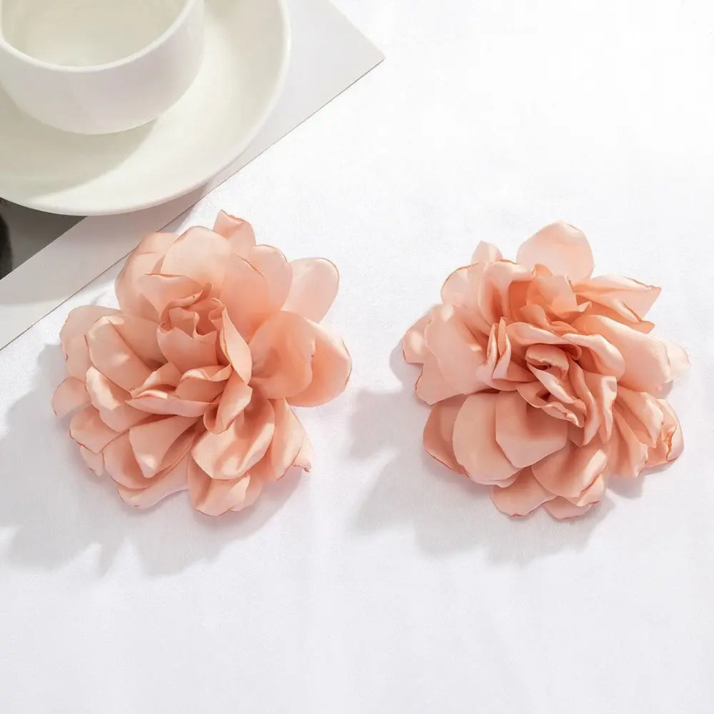 Luxury Design Big Flower Ear Stud Wedding Fabric Fashion Exaggerated Earrings Floral Eardrop Women Girls