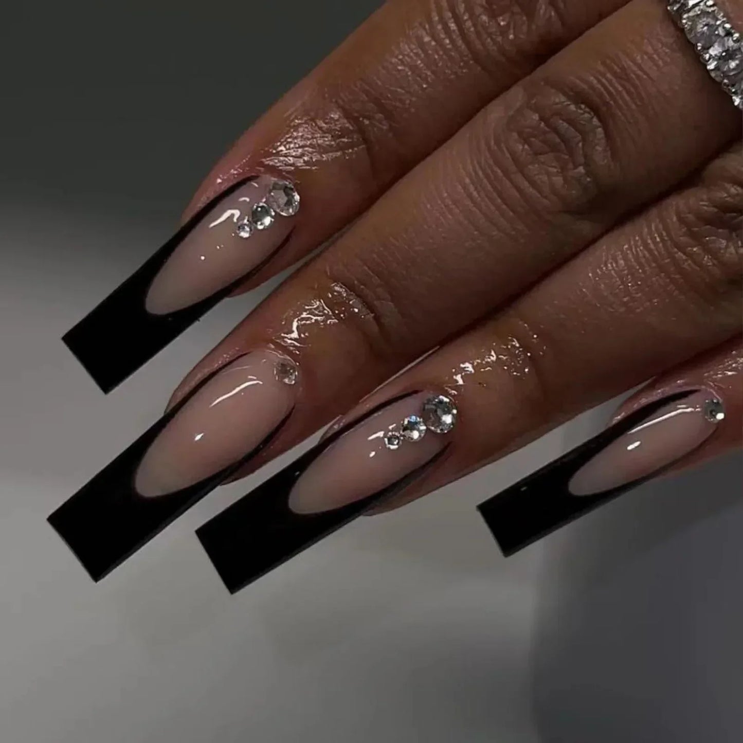 24Pcs Shimmery Long Coffin False Nails with Glue Ballerina Nail Design Sweet Fashion French Press on Acrylic Nails Manicure Tips