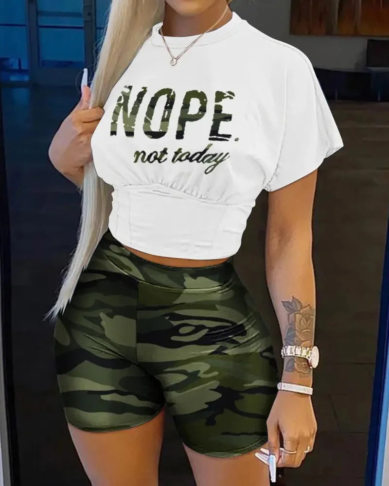 Women's Summer Casual O-Neck Short Sleeve T-shirt Shorts Set Letter Print Slim Fit Office Outfit Polyester Blend Short Set