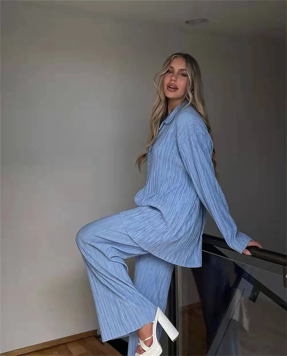 New Spring And Autumn Suit Women's Pleated Lapel Shirt Loose Casual Suit Solid Color Drape Pleated Casual Suit