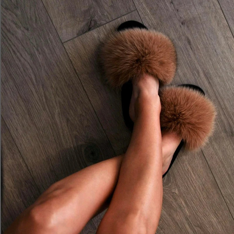 Rainbow Fur Slides Women's Furry Plush Raccoon Fox Fur Slippers Indoor Flat Non-Slip Summer Beach Flip Flops Large Size Sandals