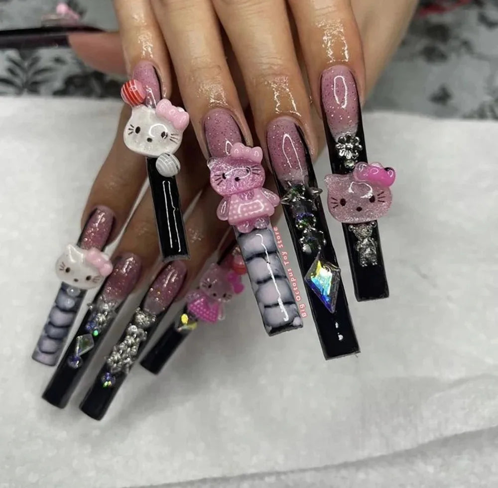 Xxl Euro-Americaen Long Square Cartoon Fake Nails Hello Kitty Mymelody Kuromi Luxury Diamond Handmade Nail Tips Party Sticker