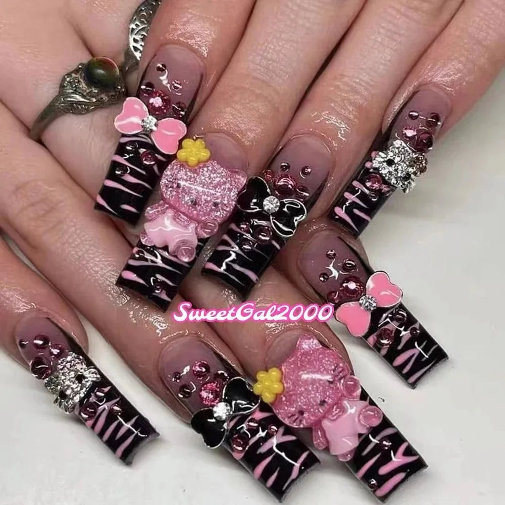 Xxl Euro-Americaen Long Square Cartoon Fake Nails Hello Kitty Mymelody Kuromi Luxury Diamond Handmade Nail Tips Party Sticker