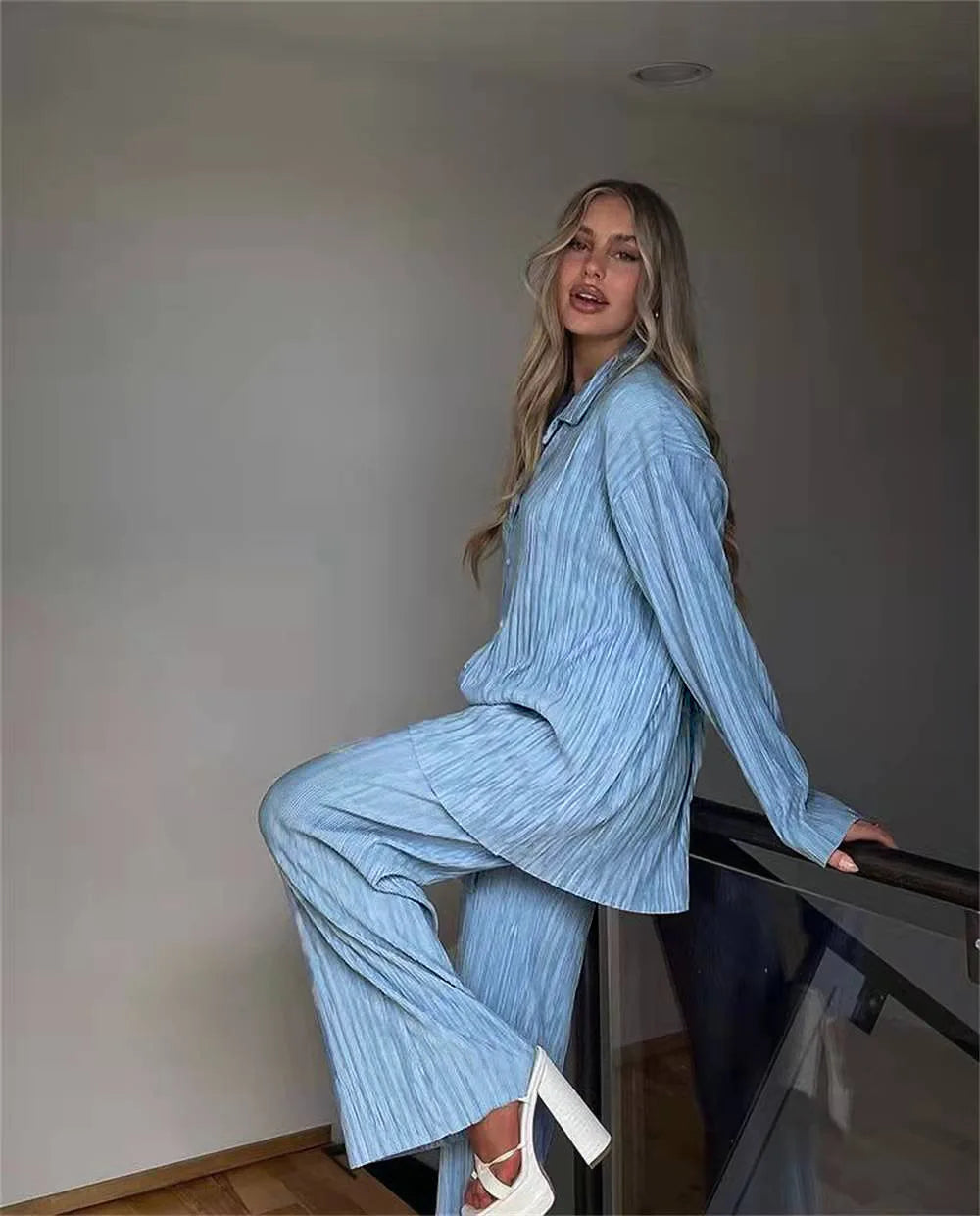 New Spring And Autumn Suit Women's Pleated Lapel Shirt Loose Casual Suit Solid Color Drape Pleated Casual Suit