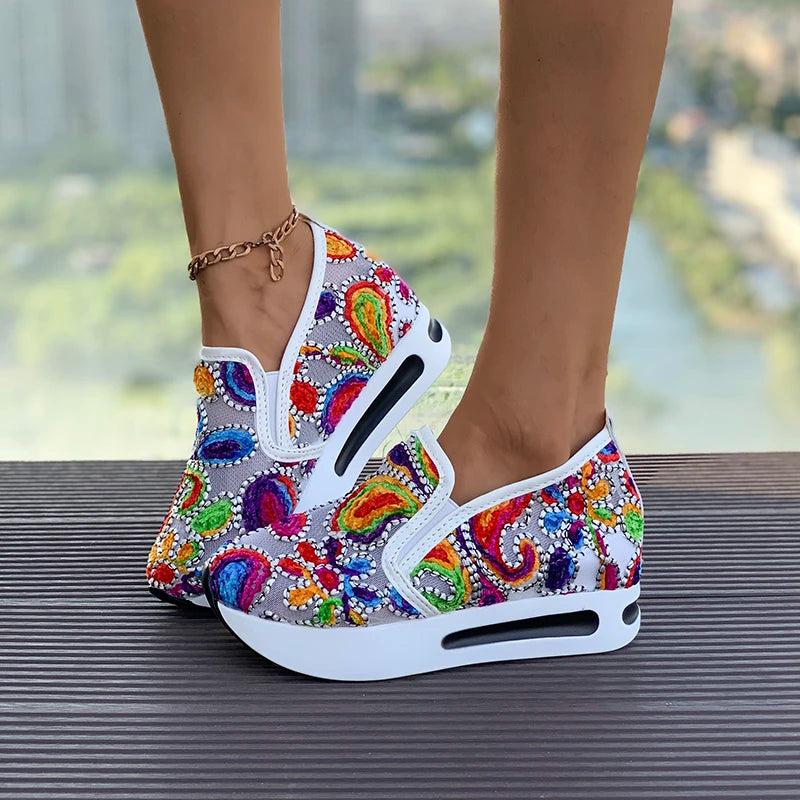 Embroidery Thick Platform Sneakers Women 2024Autumn Breathable Mesh Loafers Woman Plus Size 42 Slip on Wedge Heels Casual Shoes