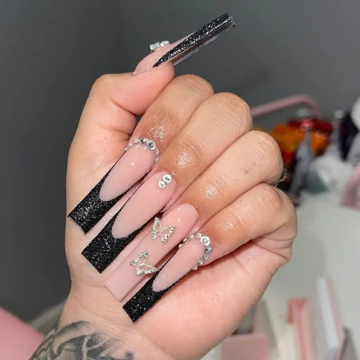 24Pcs Shimmery Long Coffin False Nails with Glue Ballerina Nail Design Sweet Fashion French Press on Acrylic Nails Manicure Tips