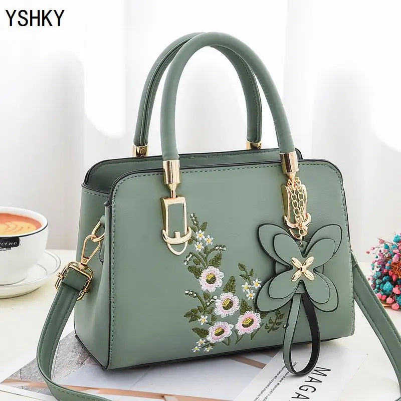 Woman shoulder bag Large capacity Handbag for Women Crossbody bag Lychee pattern Portable bucket bag ladies messenger bags