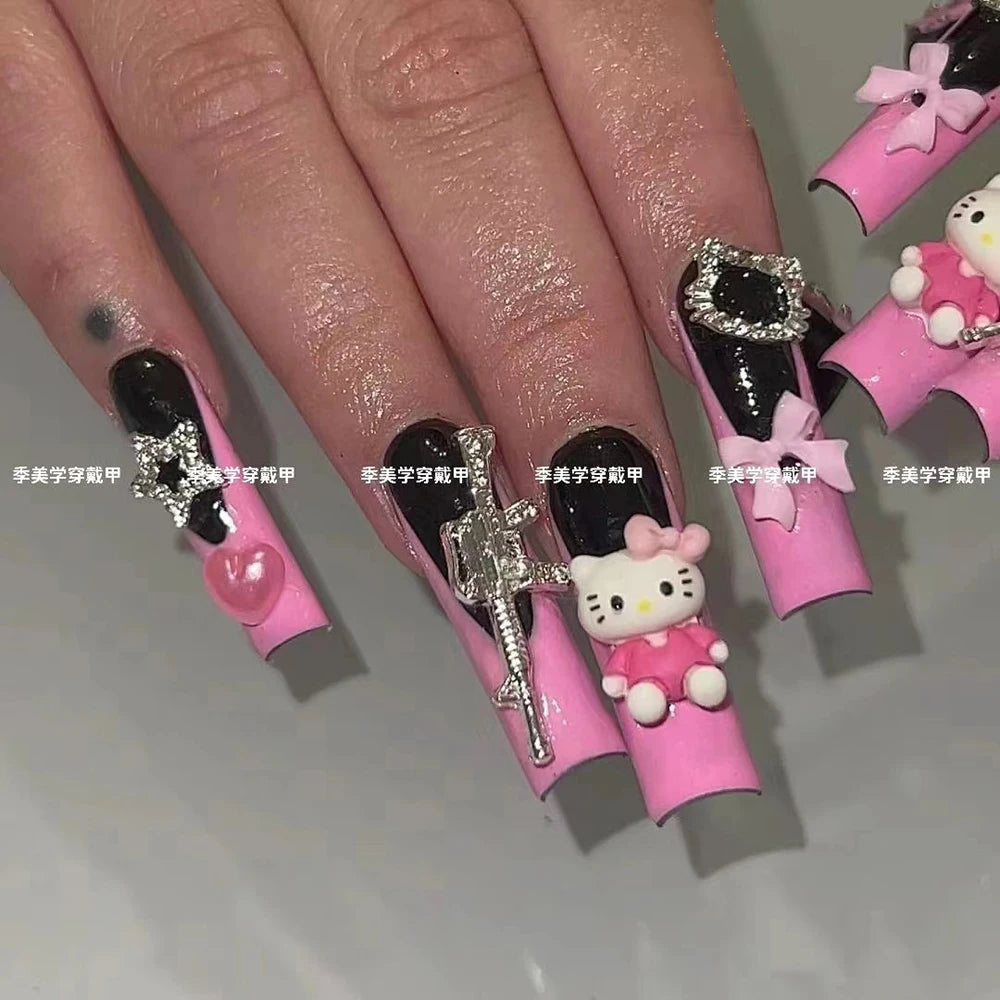 Xxl Euro-Americaen Long Square Cartoon Fake Nails Hello Kitty Mymelody Kuromi Luxury Diamond Handmade Nail Tips Party Sticker