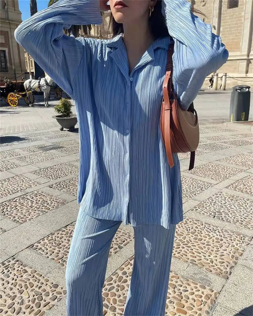 New Spring And Autumn Suit Women's Pleated Lapel Shirt Loose Casual Suit Solid Color Drape Pleated Casual Suit