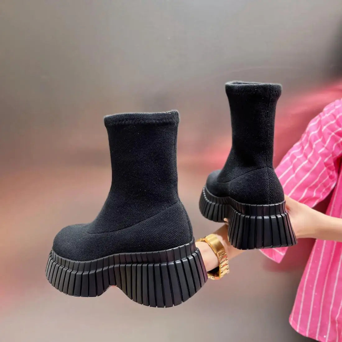 New Women's Slim Fit Breathable Slip-On Ankle Boots Thick Sole Comfortable Heightened Sneakers Fashion Cowboy Footwear