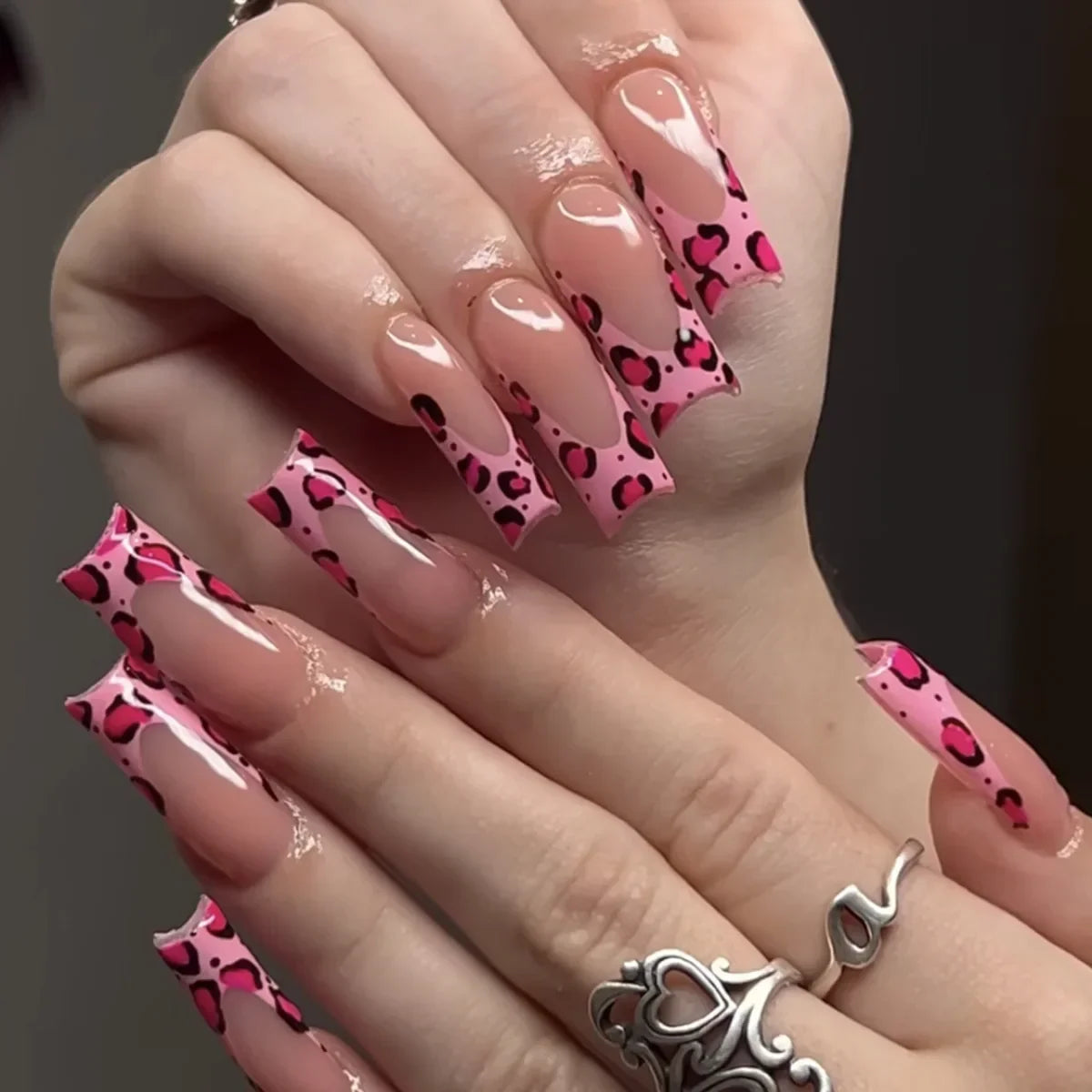 24Pcs Shimmery Long Coffin False Nails with Glue Ballerina Nail Design Sweet Fashion French Press on Acrylic Nails Manicure Tips