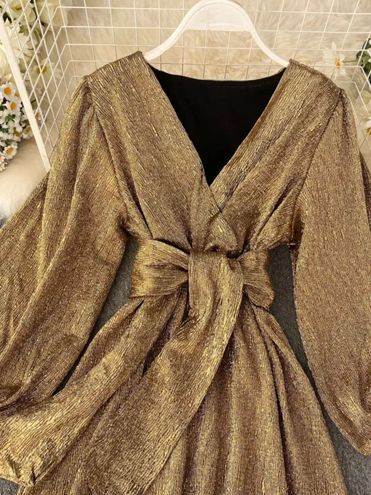 Spring Autumn Women's Bright Color Dress V-neck Lantern Sleeve Gold Bright Silk Lace Retro Dress Female Sexy Party Dress GD205