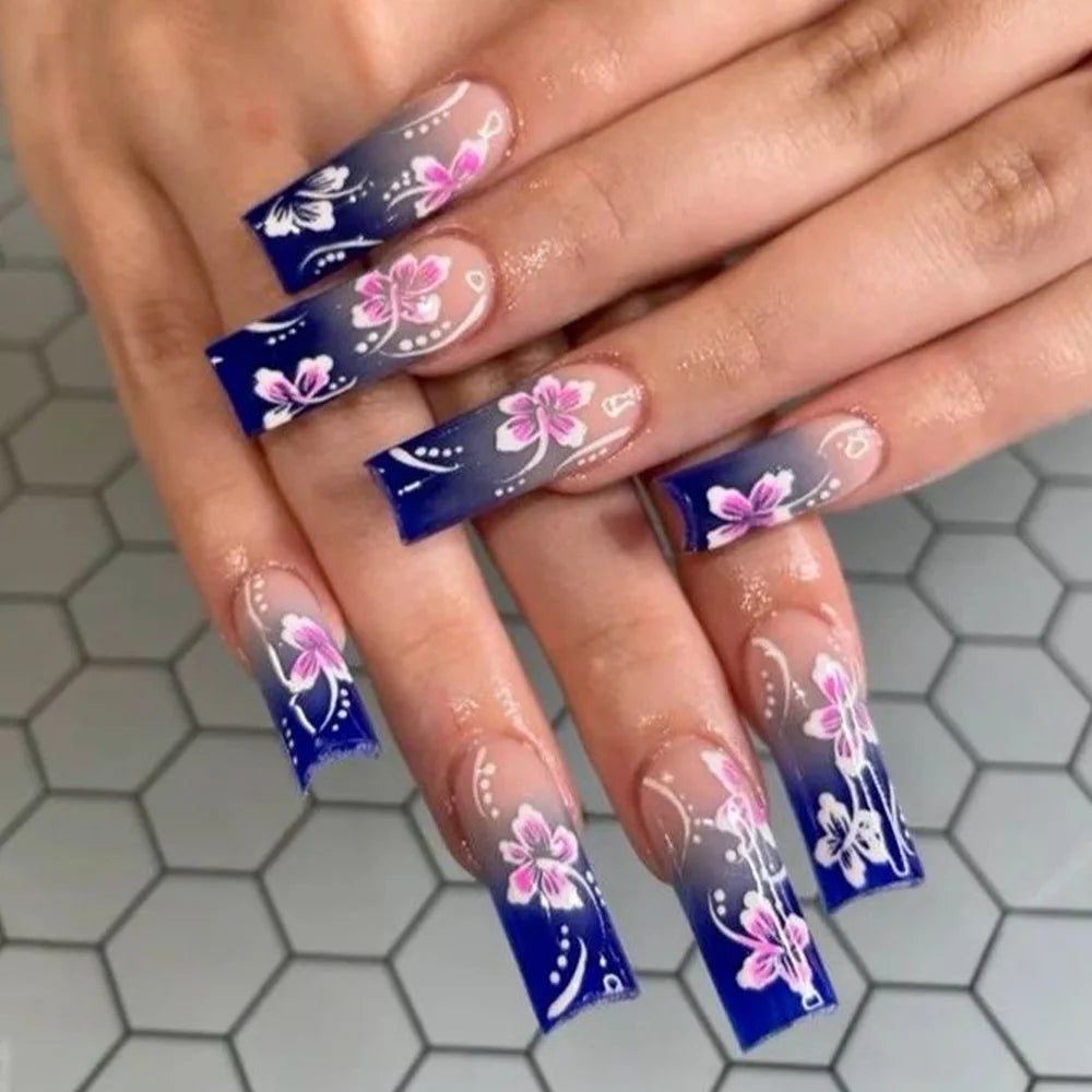 24Pcs Pink French Style Press on Nails with White Flower Print Short Square Head False Nails Simple Wearable Artificial Nails Art
