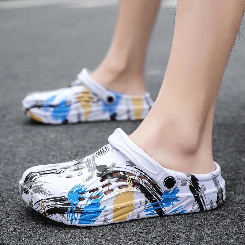 New Men Beach Sandals Outdoor Fishing Sandals Desingner EVA Summer Garden Clogs Men Sandal Outdoor Slippers Big Size 46 47 48 49