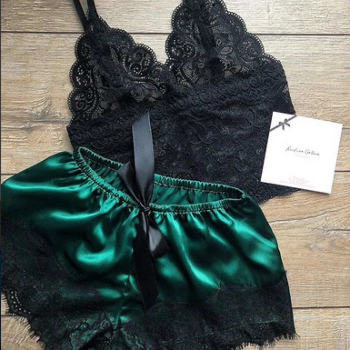 Women's Sexy Pajama Set 2 Pieces Lace Spaghetti Strap Top Shorts Sleepwear Lingerie Sleeveless Summer Clothes