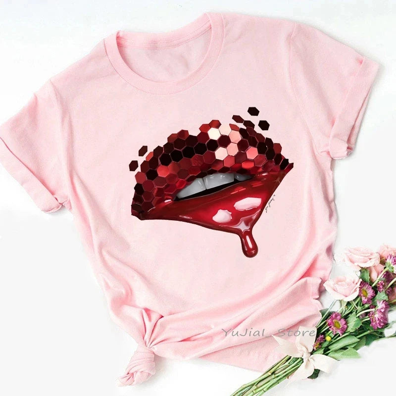 Pink Glitter Lips Graphic Print Tshirt Women'S Clothing Luxurious Makeup T Shirt Haut Femme Aesthetic Clothes T-Shirt