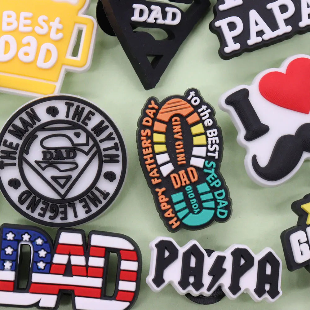 1PCS 'I Love Dad' PVC Shoe Button Charm for Father's Day Papa Sandals Decorations DIY Sweet Holiday Gift Idea