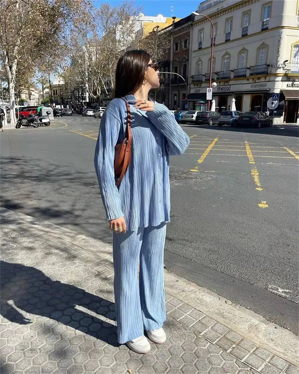 New Spring And Autumn Suit Women's Pleated Lapel Shirt Loose Casual Suit Solid Color Drape Pleated Casual Suit