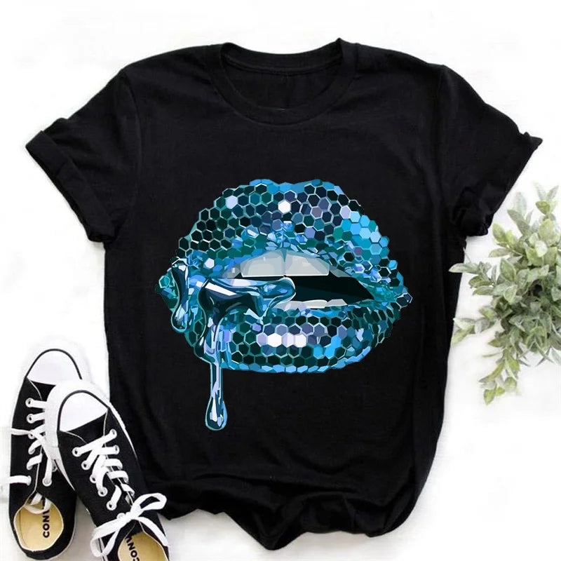 Pink Glitter Lips Graphic Print Tshirt Women'S Clothing Luxurious Makeup T Shirt Haut Femme Aesthetic Clothes T-Shirt