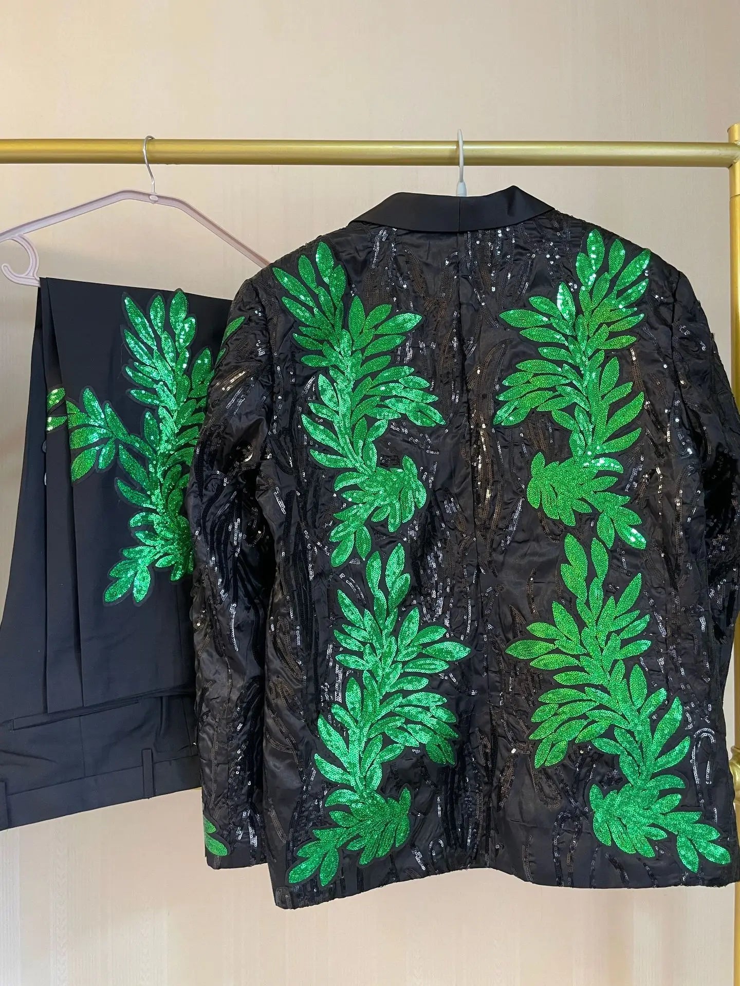 New men's (suit + western pants) high-quality fashion trend gold sequin applique suit suit casual suit jacket song two-piece set