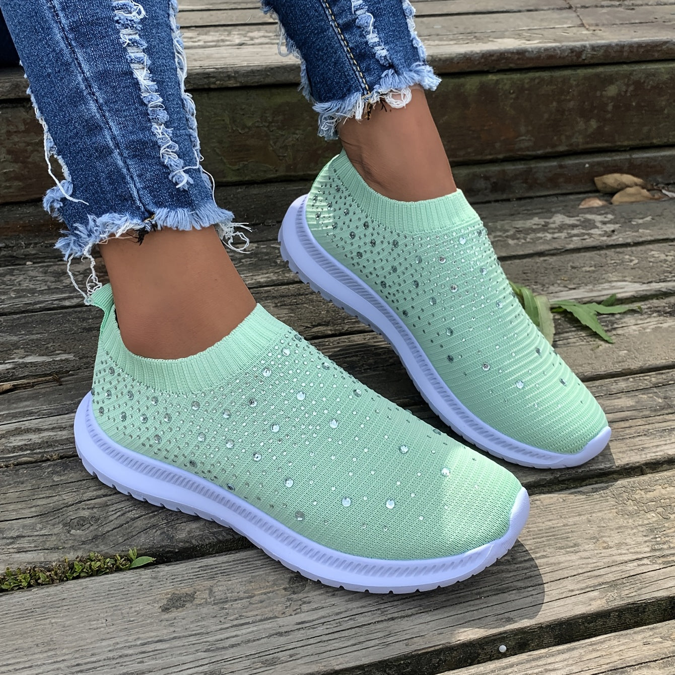 Women's Colorblock Mesh Breathable Sneakers Lightweight Lace-Up Low Top Platform Shoes Comfortable Fabric Inner Sequin Embellishment