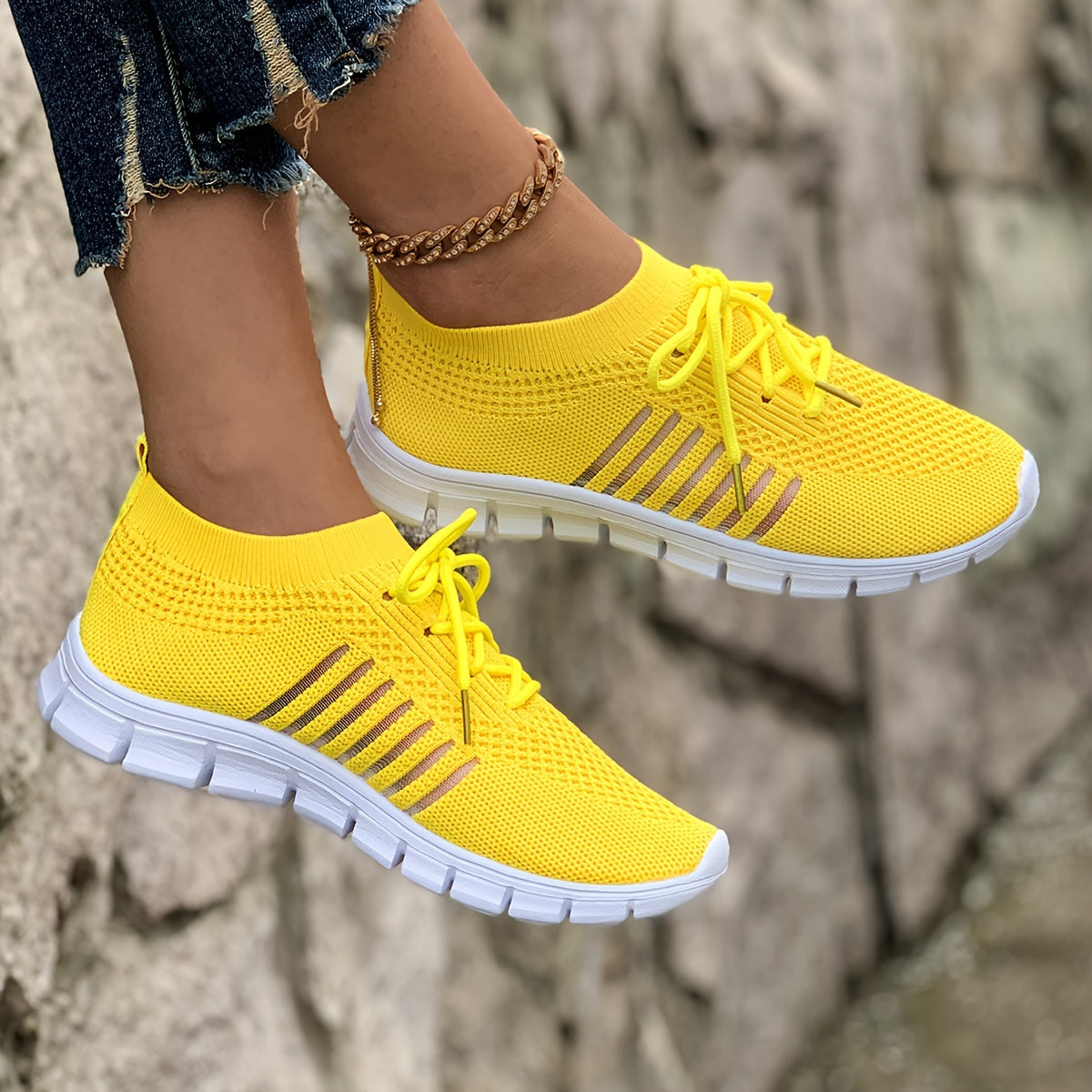 Women's Breathable Lightweight Knit Sneakers Low-Top Lace-Up Fabric Upper PU Sole Casual Running Footwear