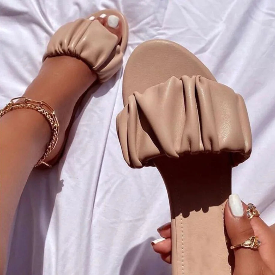 Luxury 2024 new women casual home durable sandals fold outdoor wild beach non-slip women flat ms slippers