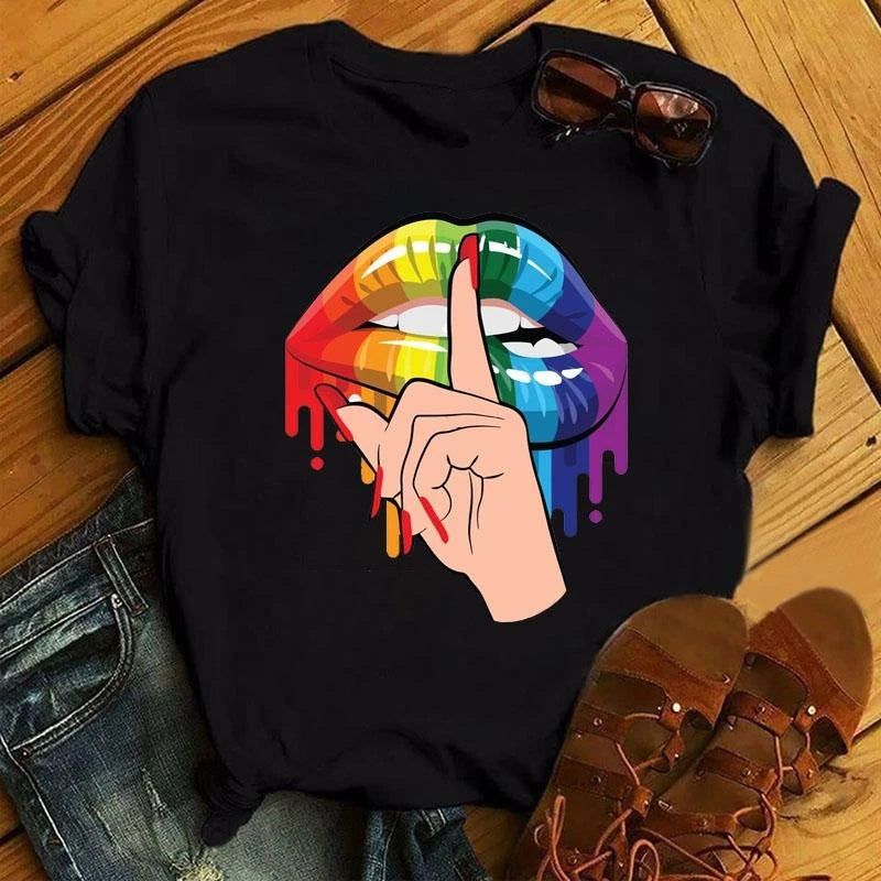 Sexy And Hot Red Lips Graphic T-shirt Women Clothing 3D Print Fashion Leopard Lover Gesture Tee Shirts Summer Harajuku Leisure