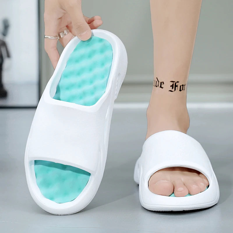 Men Slippers Summer New EVA Soft-soled Platform Slides Sandals Indoor Outdoor Walking Beach Shoes Flip Flops Big Size 38-47