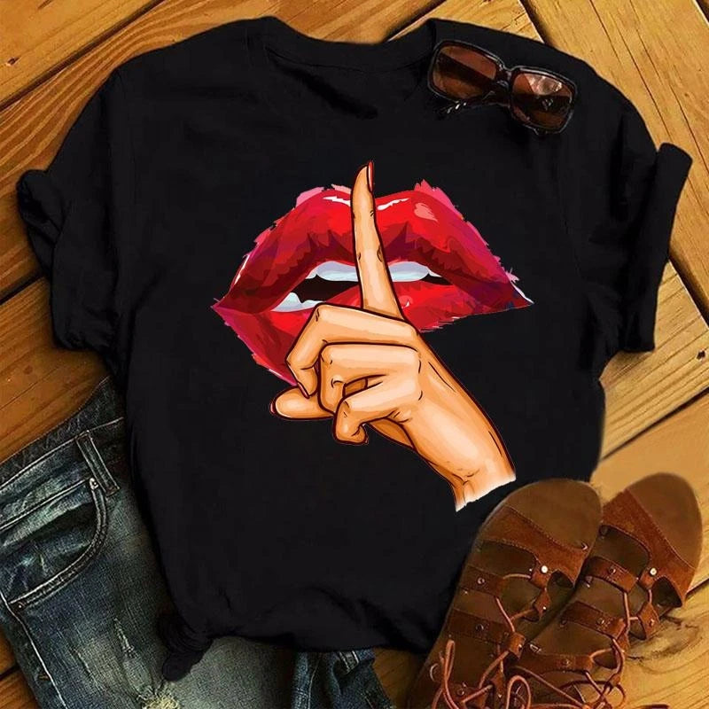 Sexy And Hot Red Lips Graphic T-shirt Women Clothing 3D Print Fashion Leopard Lover Gesture Tee Shirts Summer Harajuku Leisure
