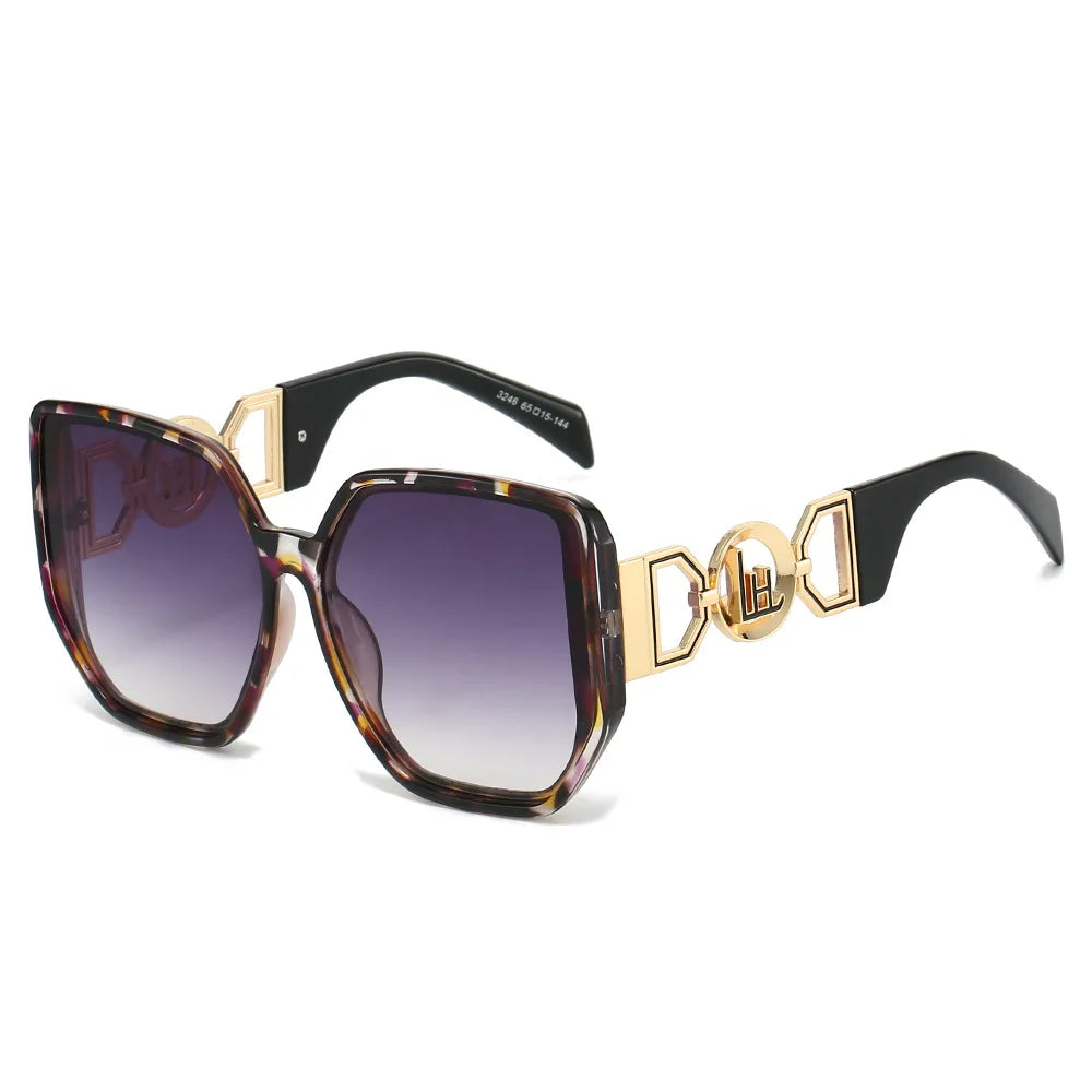 Gafas de sol extragrandes con montura grande y patillas caladas, protección UV400 para mujer, modelo 2025, elegantes gafas de sol de lujo de diseñador.