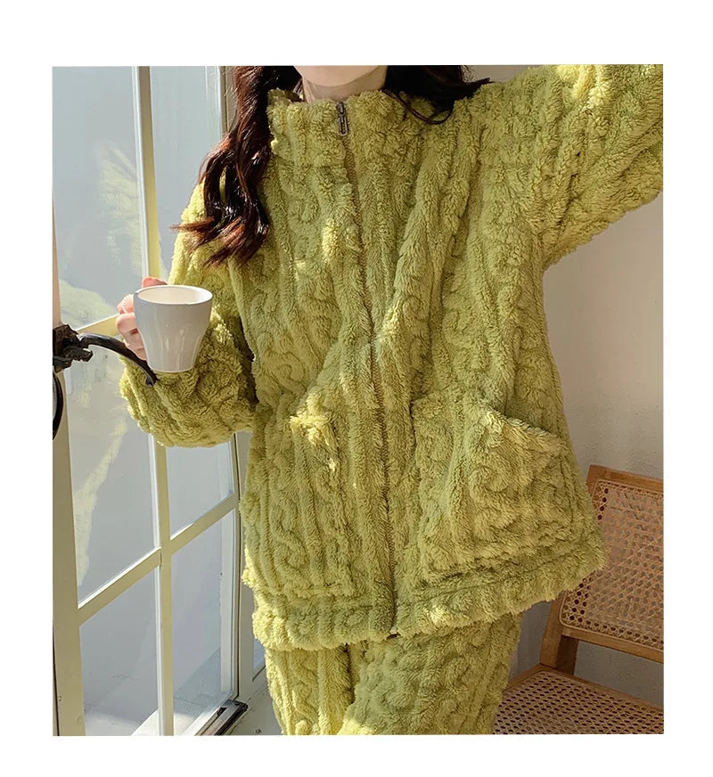 Sa857e3dcb3b64a5b8ee766cd950a961c5 - Cozy Cloth Haven LLC