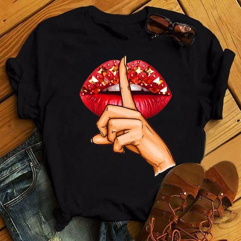 Sexy And Hot Red Lips Graphic T-shirt Women Clothing 3D Print Fashion Leopard Lover Gesture Tee Shirts Summer Harajuku Leisure