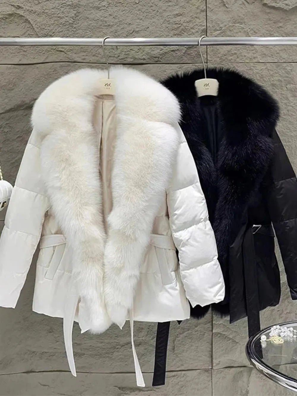 2024 Winter New Luxury Natural Fox Fur Collar White Goose Down Jacket Women Warm Parkas Slim Coat with Belt Outwear  Female