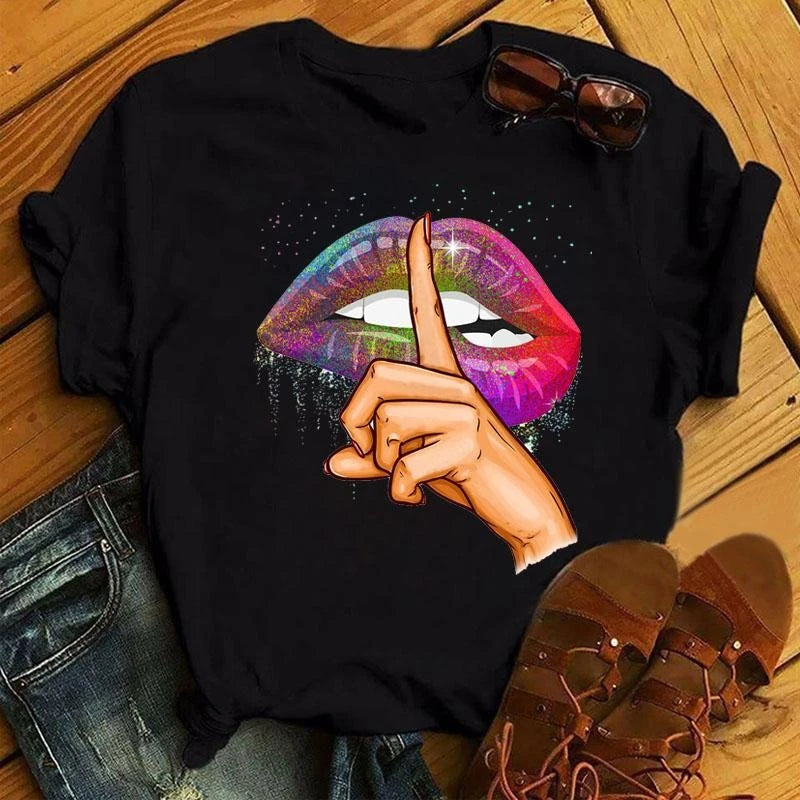 Sexy And Hot Red Lips Graphic T-shirt Women Clothing 3D Print Fashion Leopard Lover Gesture Tee Shirts Summer Harajuku Leisure