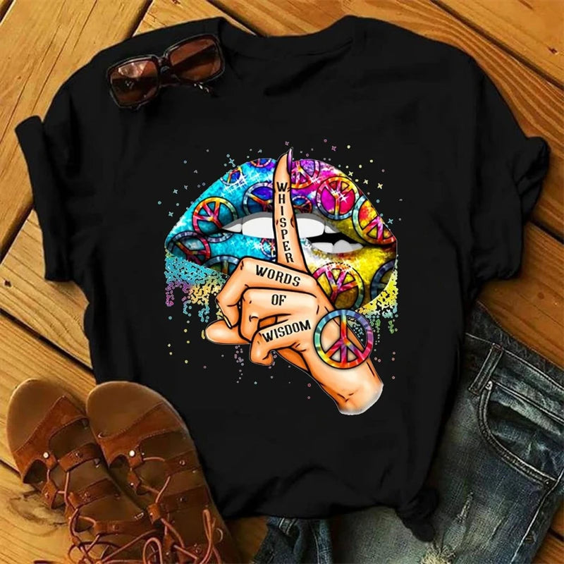 Sexy And Hot Red Lips Graphic T-shirt Women Clothing 3D Print Fashion Leopard Lover Gesture Tee Shirts Summer Harajuku Leisure