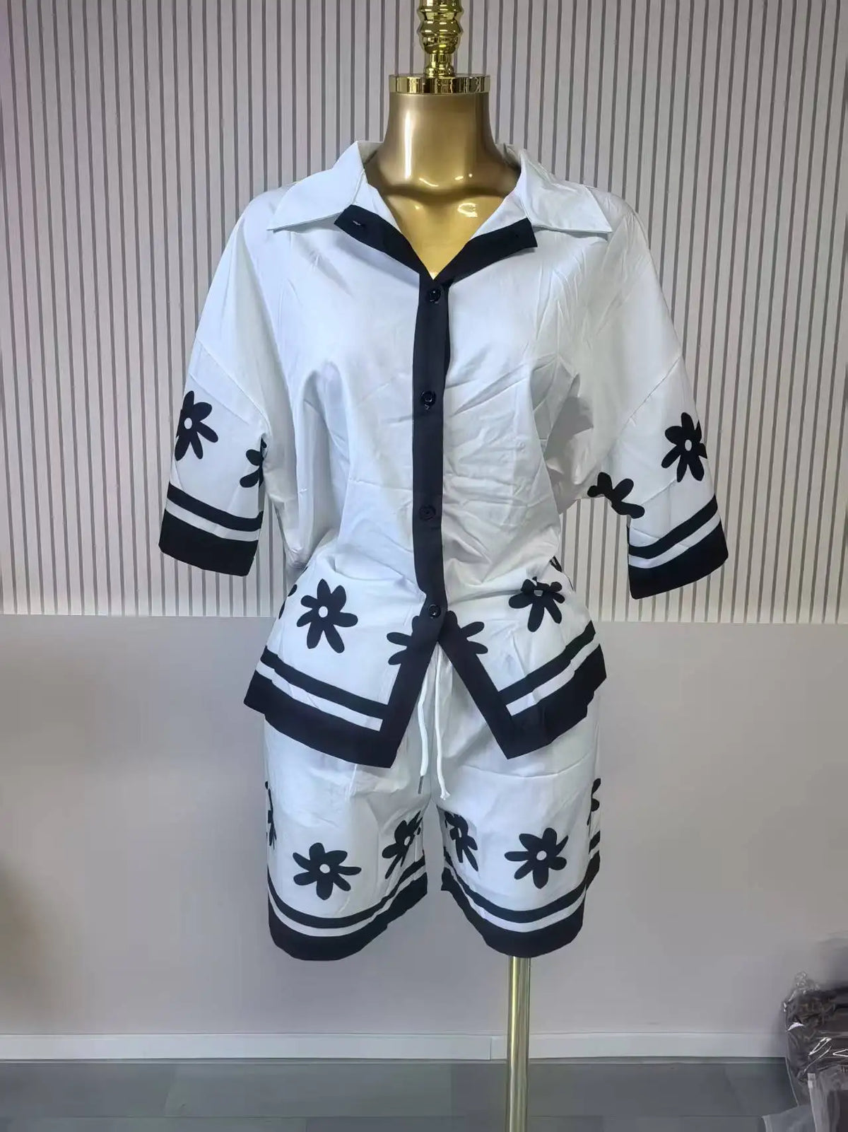 Se24aaffcf85b4a10ab588998e13641eeT - Cozy Cloth Haven LLC